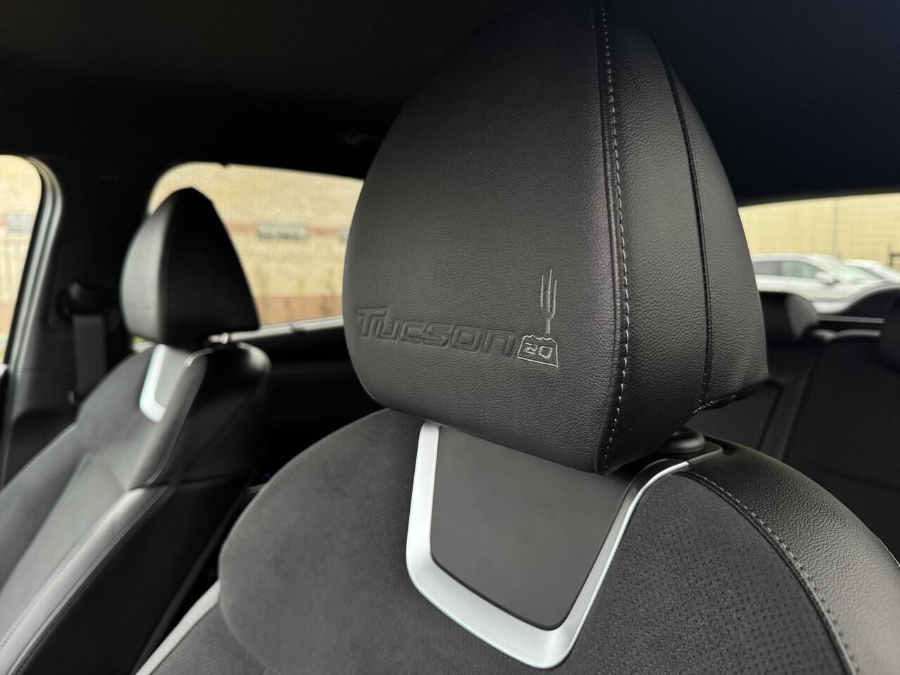 Hyundai TUCSON 1.6 T-GDI PHEV 20th Anniversary | Stoel/Stuurverwarming | KRELL-Premium Audio | Adaptive Cruise Control | Active Lane Keeping | Microvezel bekleding | Achteruitrij Camera |
