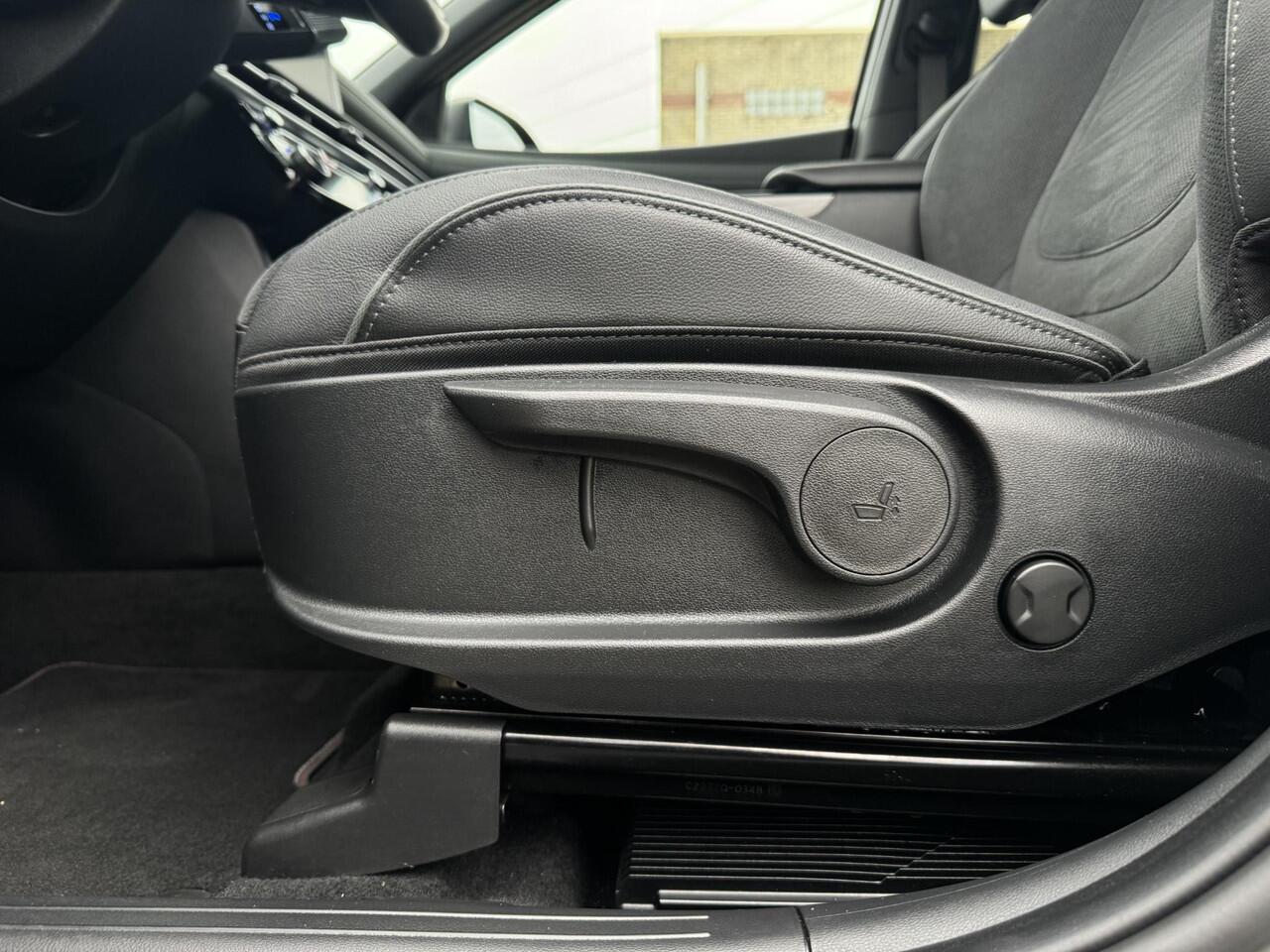 Hyundai TUCSON 1.6 T-GDI PHEV 20th Anniversary | Stoel/Stuurverwarming | KRELL-Premium Audio | Adaptive Cruise Control | Active Lane Keeping | Microvezel bekleding | Achteruitrij Camera |