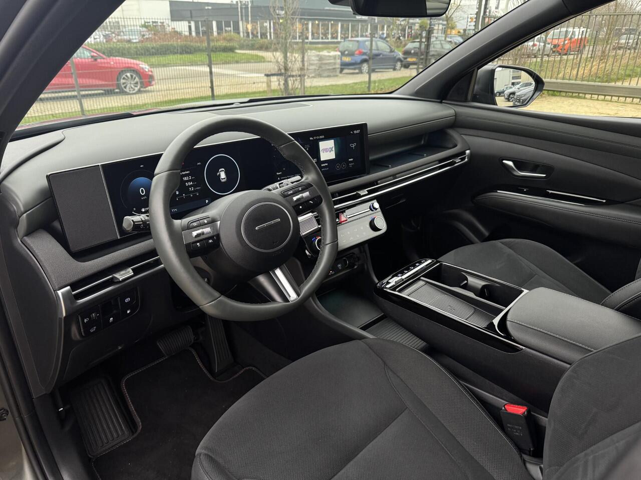 Hyundai TUCSON 1.6 T-GDI PHEV 20th Anniversary | Stoel/Stuurverwarming | KRELL-Premium Audio | Adaptive Cruise Control | Active Lane Keeping | Microvezel bekleding | Achteruitrij Camera |