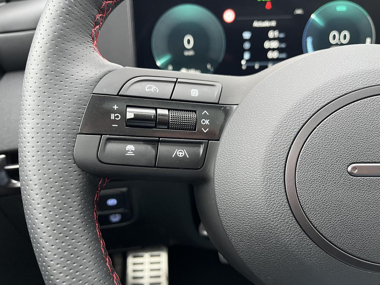 Hyundai TUCSON 1.6 T-GDI HEV N Line Sky / Achterbank verwarmd / Apple Carplay/Android Auto / Panoramadak / Ski luik /