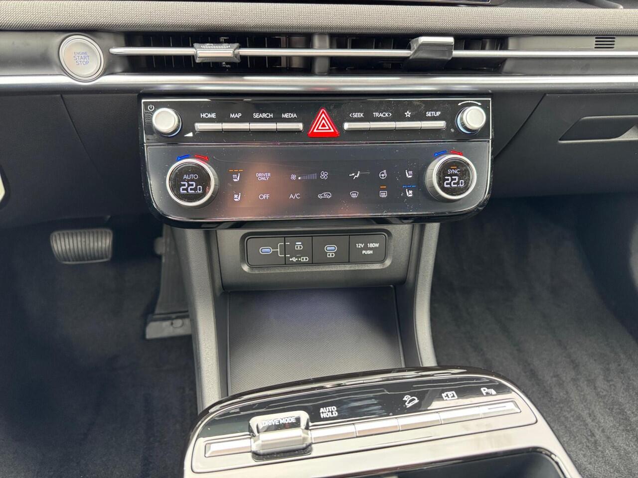 Hyundai TUCSON 1.6 T-GDI HEV Premium | ¤3025 Korting | Blind-Spot View | Parkeersensoren | Stoelverwarming | 360 Camera |