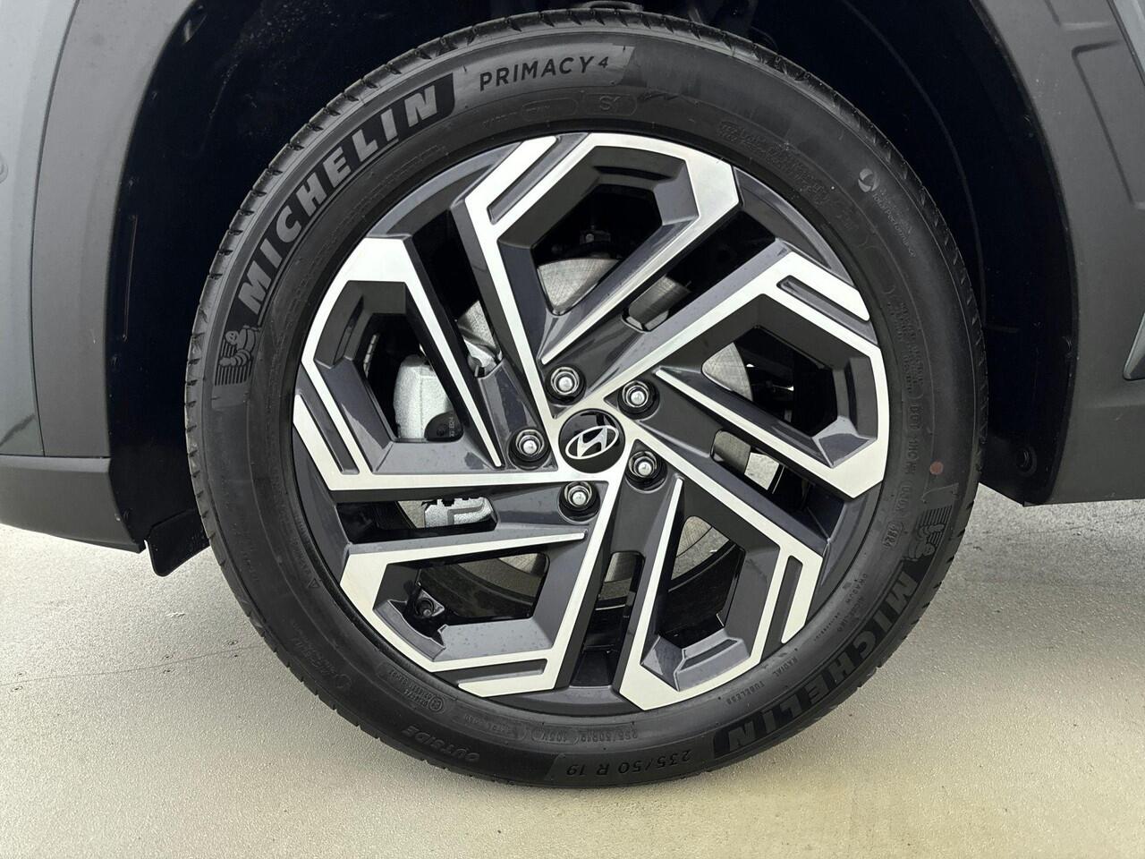 Hyundai TUCSON 1.6 T-GDI HEV Premium Sky | Schuifdak | Nieuw | Snel leverbaar