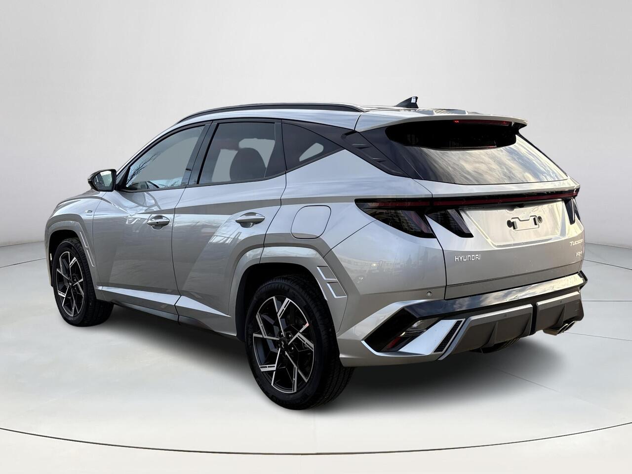 Hyundai TUCSON 1.6 T-GDI PHEV N Line Business | Uit voorraad leverbaar | Apple CarPlay/android auto | Stoel en stuurverwarming | Parkeersensoren voor en achter | Dodehoekdetectie | Keyless entry en start |