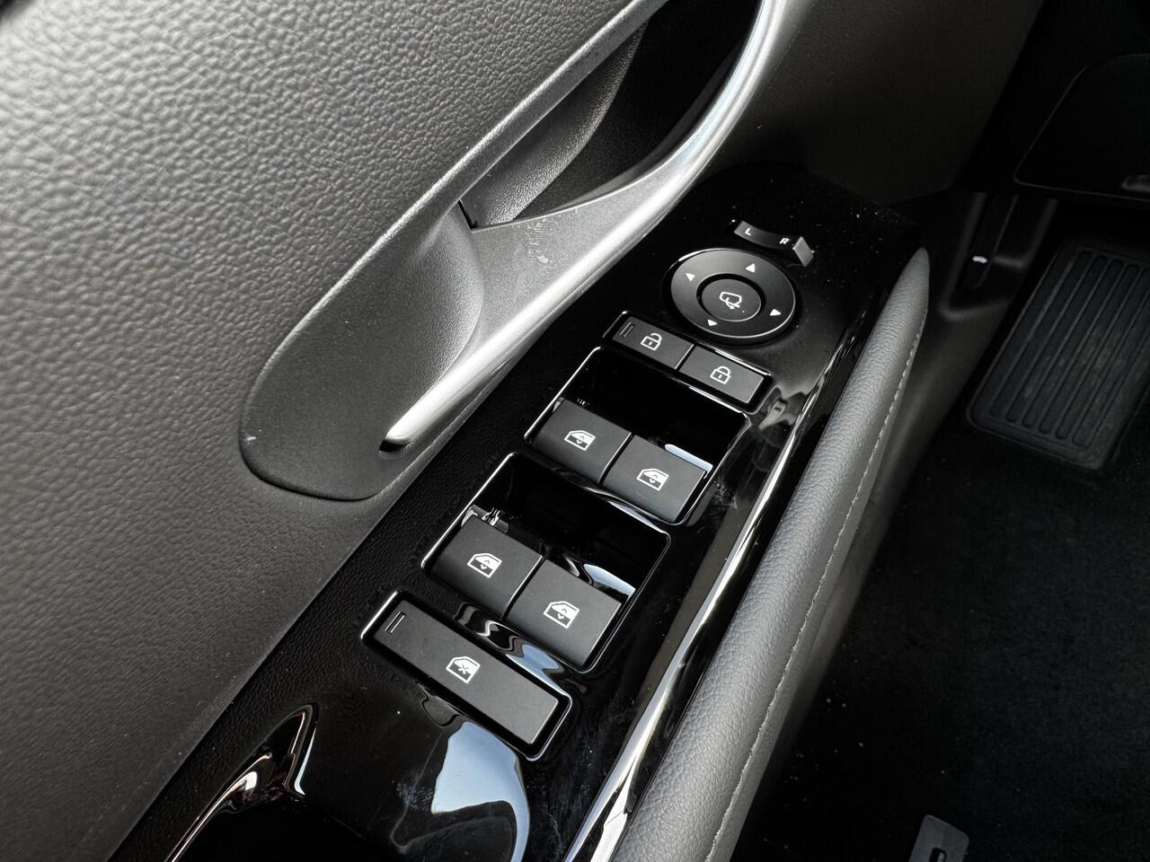 Hyundai TUCSON 1.6 T-GDI PHEV Premium / ¤2500,- Voordeel / Rijklaarprijs / Navigatie / 360 Camera / Memory Seat / Stoelverkoeling / Stoelverwarming Voor + Achter / Stuurverwarming / KRELL Audio /