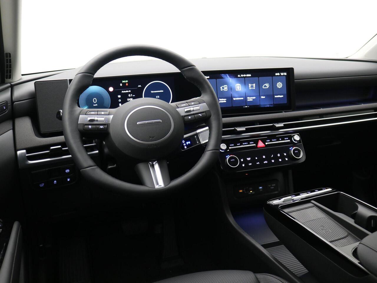 Hyundai TUCSON 1.6 T-GDI PHEV Premium / ¤2.500,- voordeel op de nieuwprijs / Rijklaarprijs / Direct Leverbaar / Full Option / Zwarte Lederen interieur / Two-Tone dak & Lak combinatie /