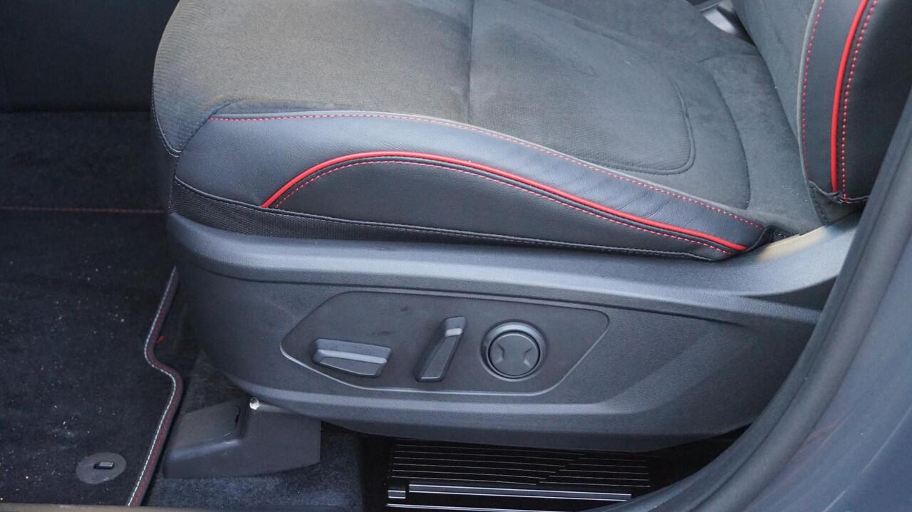 Hyundai TUCSON 1.6 T-GDI PHEV N Line Sky