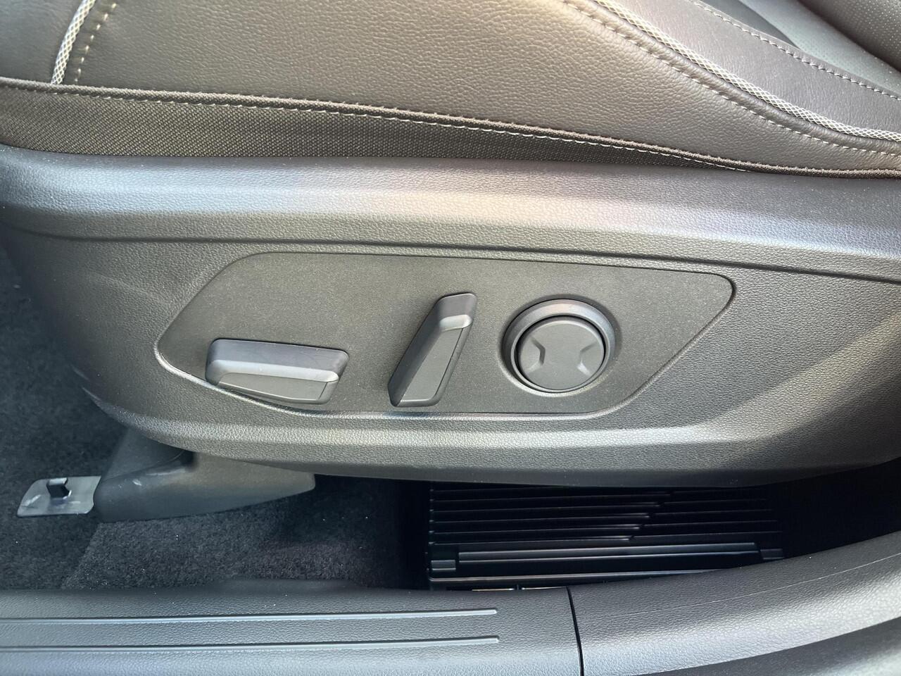 Hyundai TUCSON 1.6 T-GDI PHEV Premium | Rijklaarprijs! | Speciale Korting | Elektrisch Verstelbare Stoelen | 360 Camera | Adaptief Cruise Control |