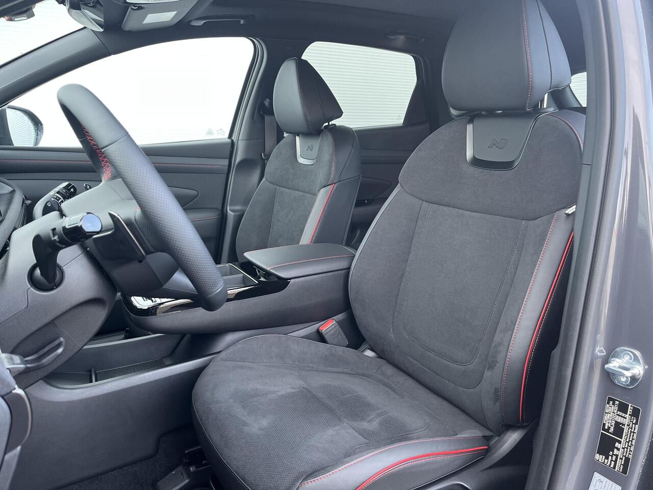 Hyundai TUCSON 1.6 T-GDI PHEV N Line Sky / Business edition / Schuif/kantel-dak / Stoel- en stuurwielverwarming /