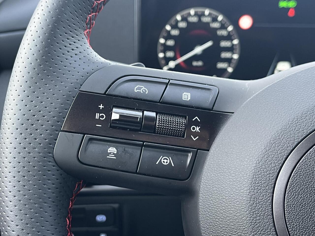 Hyundai TUCSON 1.6 T-GDI PHEV N Line Sky / Business edition / Schuif/kantel-dak / Stoel- en stuurwielverwarming /