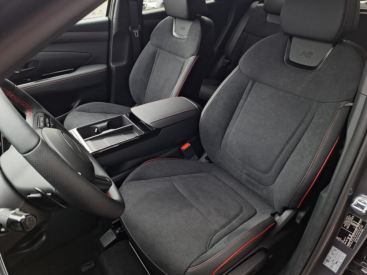 Hyundai TUCSON 1.6 T-GDI PHEV N Line Business | Uit voorraad leverbaar | Apple CarPlay/android auto | Stoel en stuurverwarming | Parkeersensoren voor en achter | Dodehoekdetectie | Keyless entry en start |