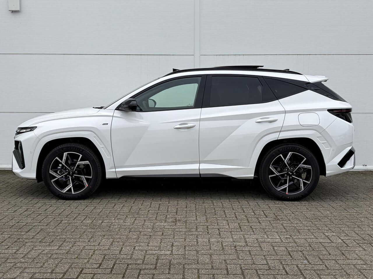 Hyundai TUCSON 1.6 T-GDI PHEV N Line Sky ** Nu met gratis Trekhaak of All-season banden + ¤ 2.500 Voordeel ** Nieuw uit voorraad leverbaar **