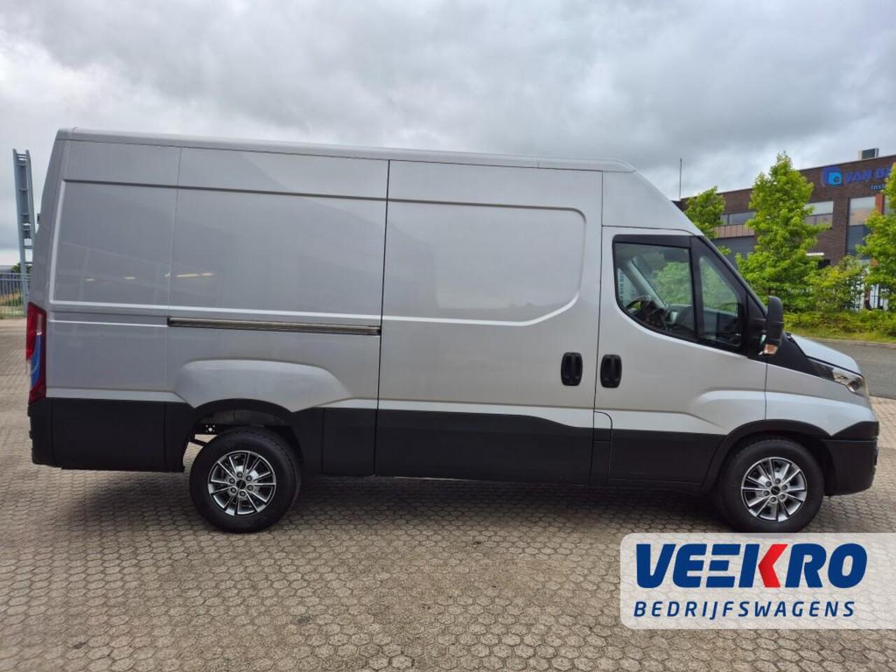 Iveco DAILY 3500Kg 160PK automaat
