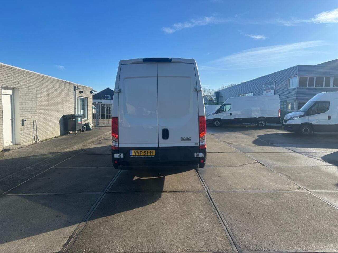 Iveco DAILY 35S16V L4H2 Hi-Matic