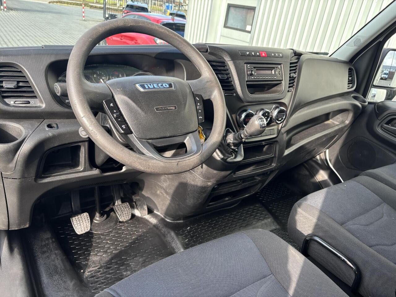 Iveco DAILY 35C14 2.3*ECC*CRUISE*HAAK*KIPPER LIFT*3PERS*3500KG