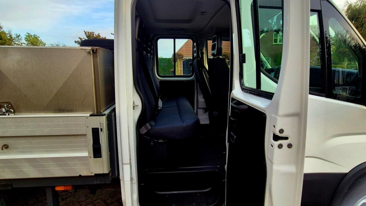Iveco DAILY 35C14D 2.3 375/ AUTOMAAT/3500 KG TREKGEWICHT/EURO 6