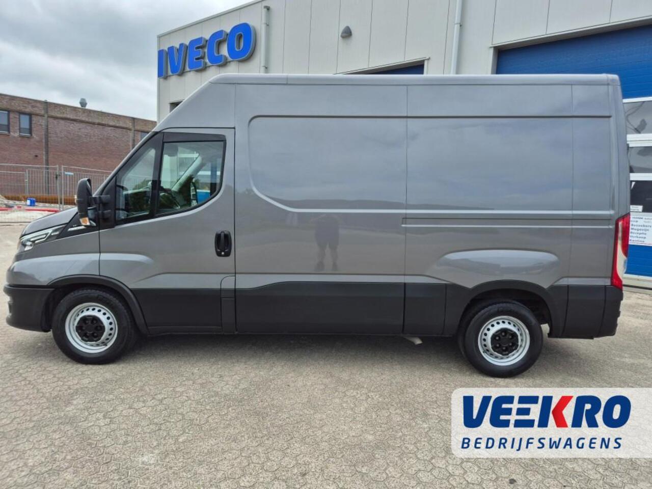 Iveco DAILY 3500Kg, 160PK automaat. 3500 KG trekgewicht, BPM VRIJ!!!!