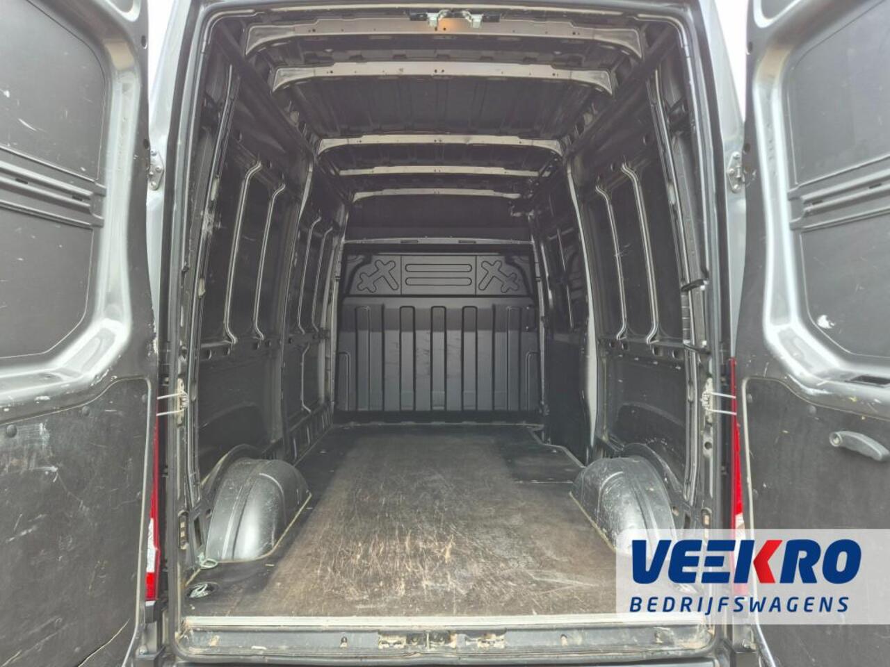 Iveco DAILY 3500Kg, 160PK automaat. 3500 KG trekgewicht, BPM VRIJ!!!!