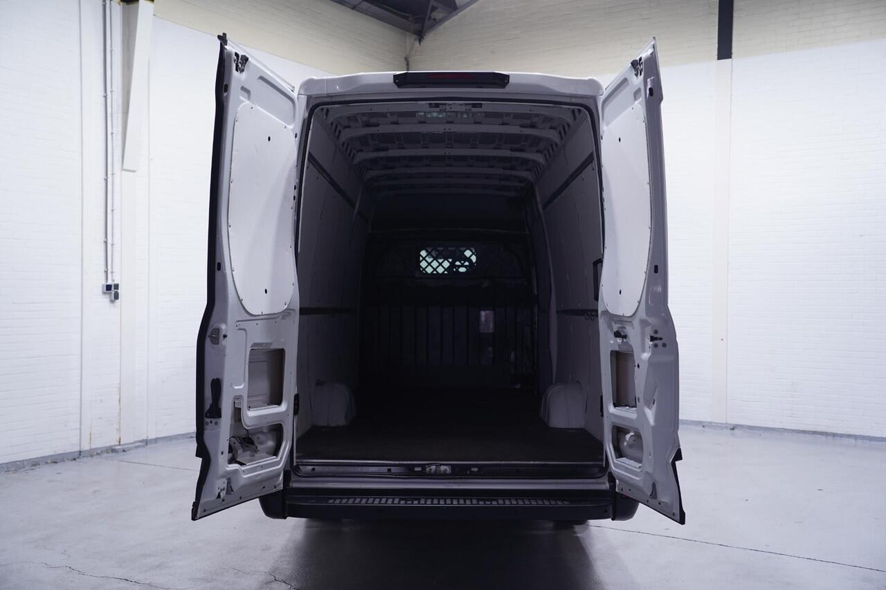 Iveco DAILY 35S16 160 pk L4H2 Jumbo XXL Airco ECC Laadruimte Pakket, PDC achter, 3-Zits