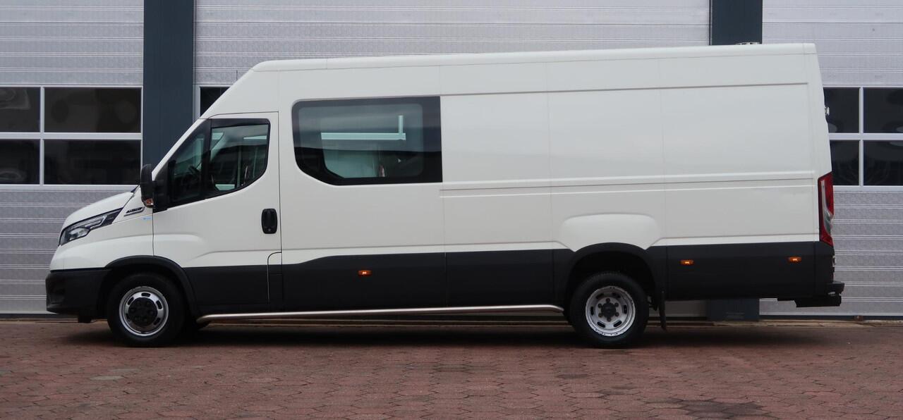 Iveco DAILY 35C18H 3.0 DC AUT/ CAMERA/ LED/ CRUISE/ CLIMA/ TREKHAAK