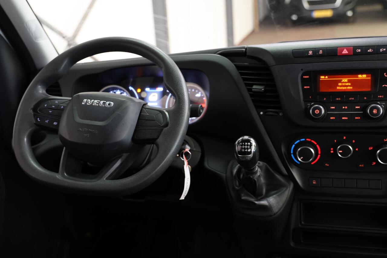 Iveco DAILY 35C16 3.0 160PK KIPPER DUBBEL CABINE 3500KG