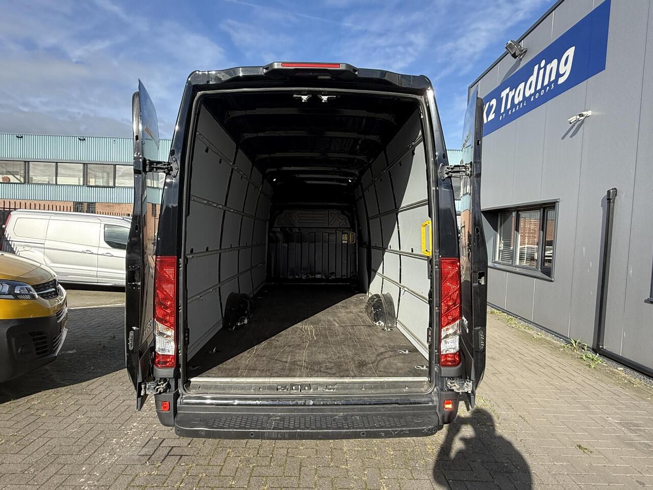 Iveco DAILY 35S18HV 3.0 410L H2 AIR-PRO Automaat Apple Carplay Camera Full option