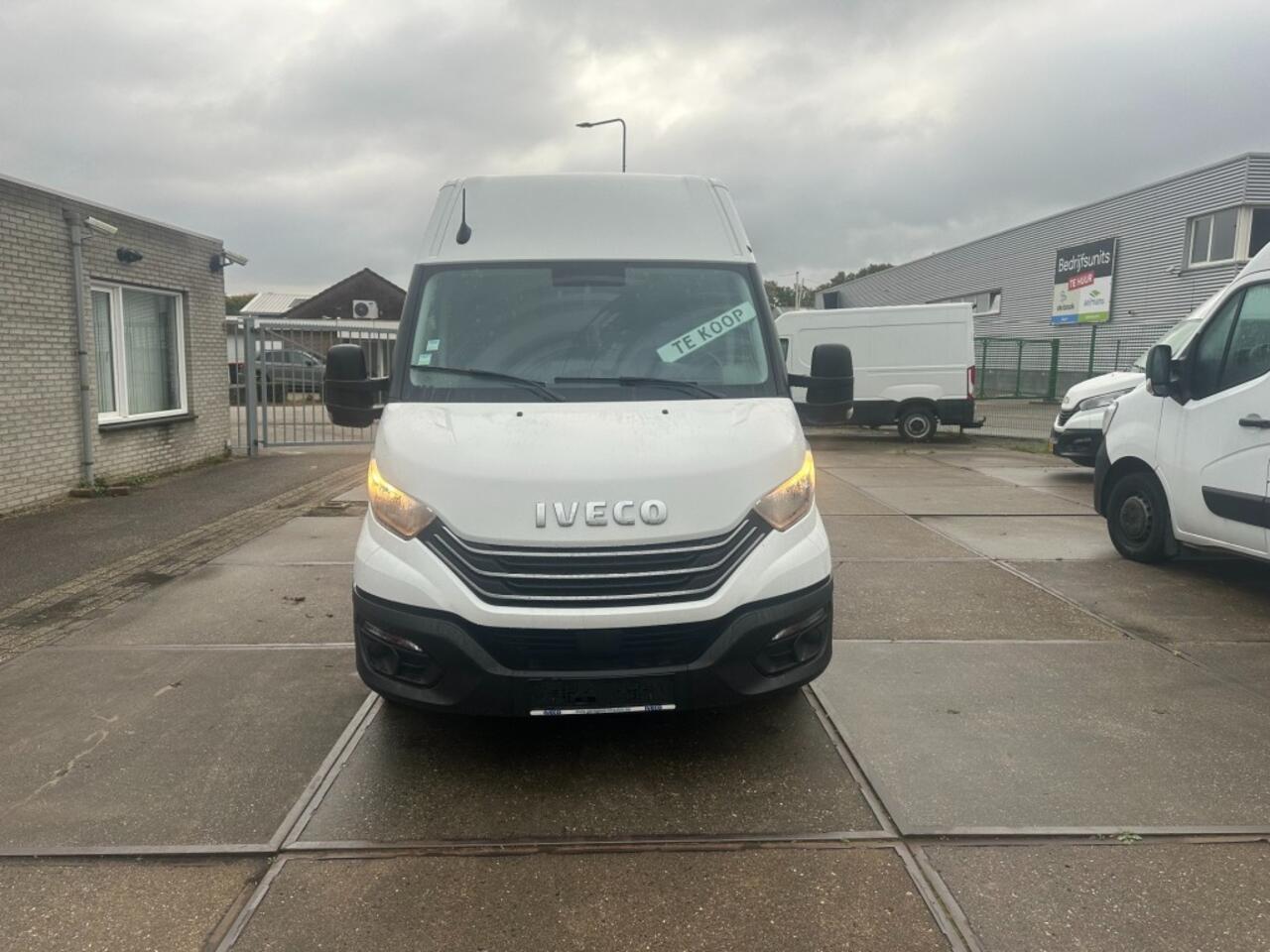 Iveco DAILY 35S14V L3H2