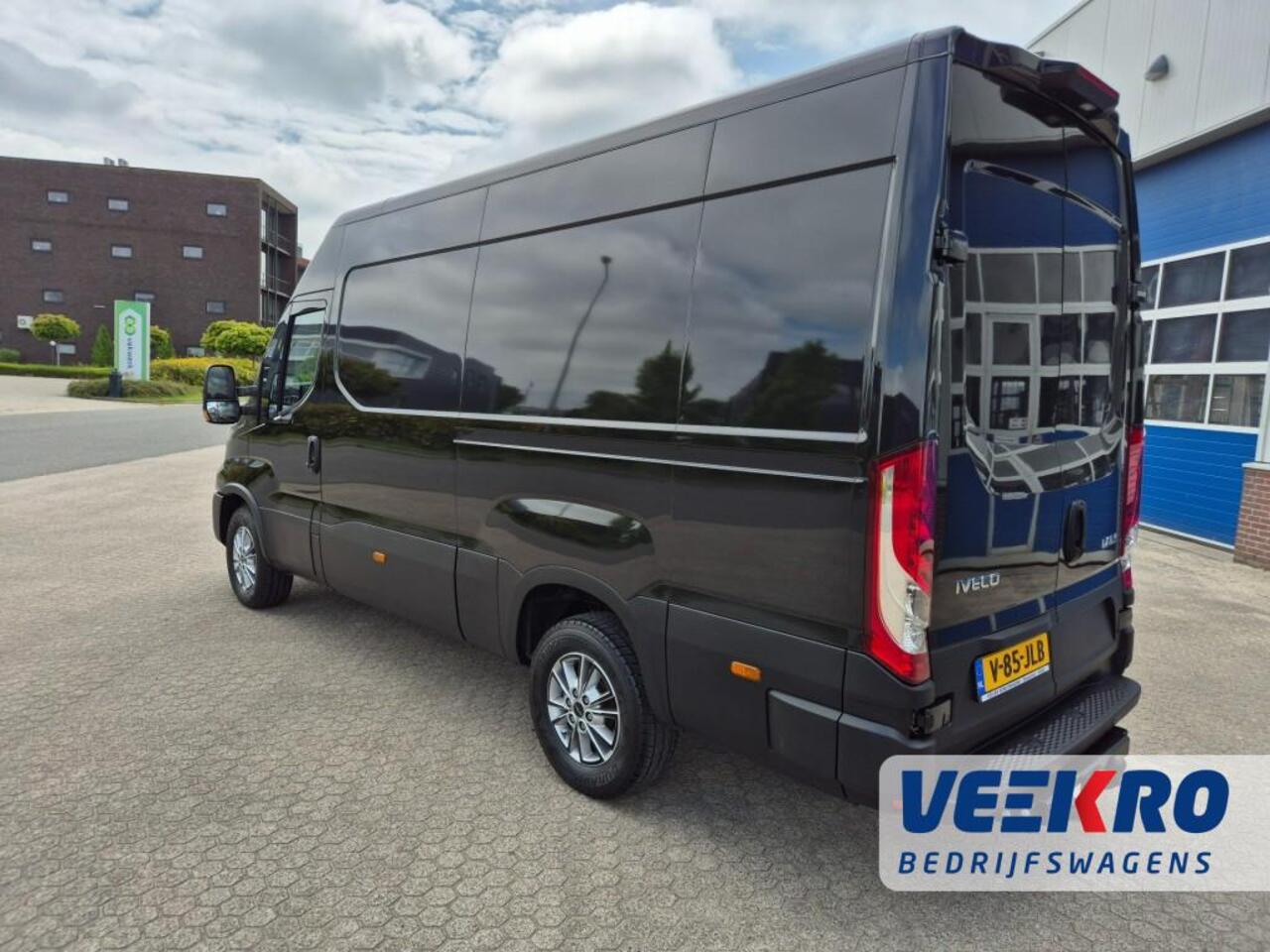 Iveco DAILY 3500Kg 160PK automaat. UIT VOORRAAD LEVERBAAR! BPM VRIJ!!!!