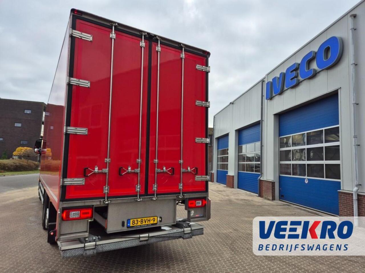 Iveco S-way AS260SY/PS