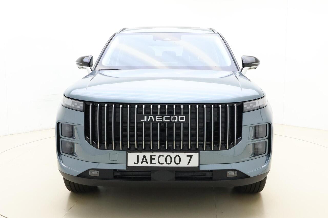 Jaecoo 7 1.5 GDI SHS-P Exclusive | RIJKLAAR INCLUSIEF ¤2.500,-REGISTRATIEVOORDEEL | Glazen schuif-/ kanteldak | 7 jaar garantie tot 150.000 km | 360 3D Camera | Lederen bekleding | Stoelventilatie & verwarming | Elektrische achterklep | Apple Carplay/Android auto
