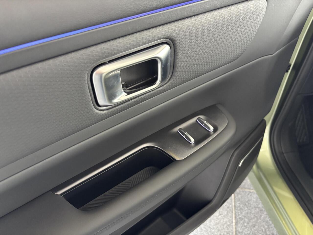Jaecoo 7 1.5 GDI SHS-P Exclusive Automaat, Schuif-Kanteldak, 1500 KG trekgewicht, Navigatie, 19" LM velgen, Elektrische achterklep, Luxe lederen bekleding, Stoel koeling/verwarming, 7 jaar garantie