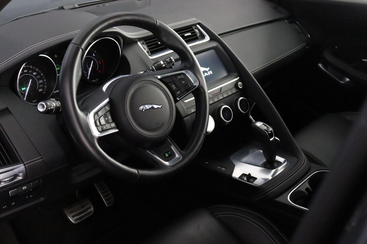 Jaguar E-Pace D150 AWD R-Dynamic S NP: ¤ 71.797,-