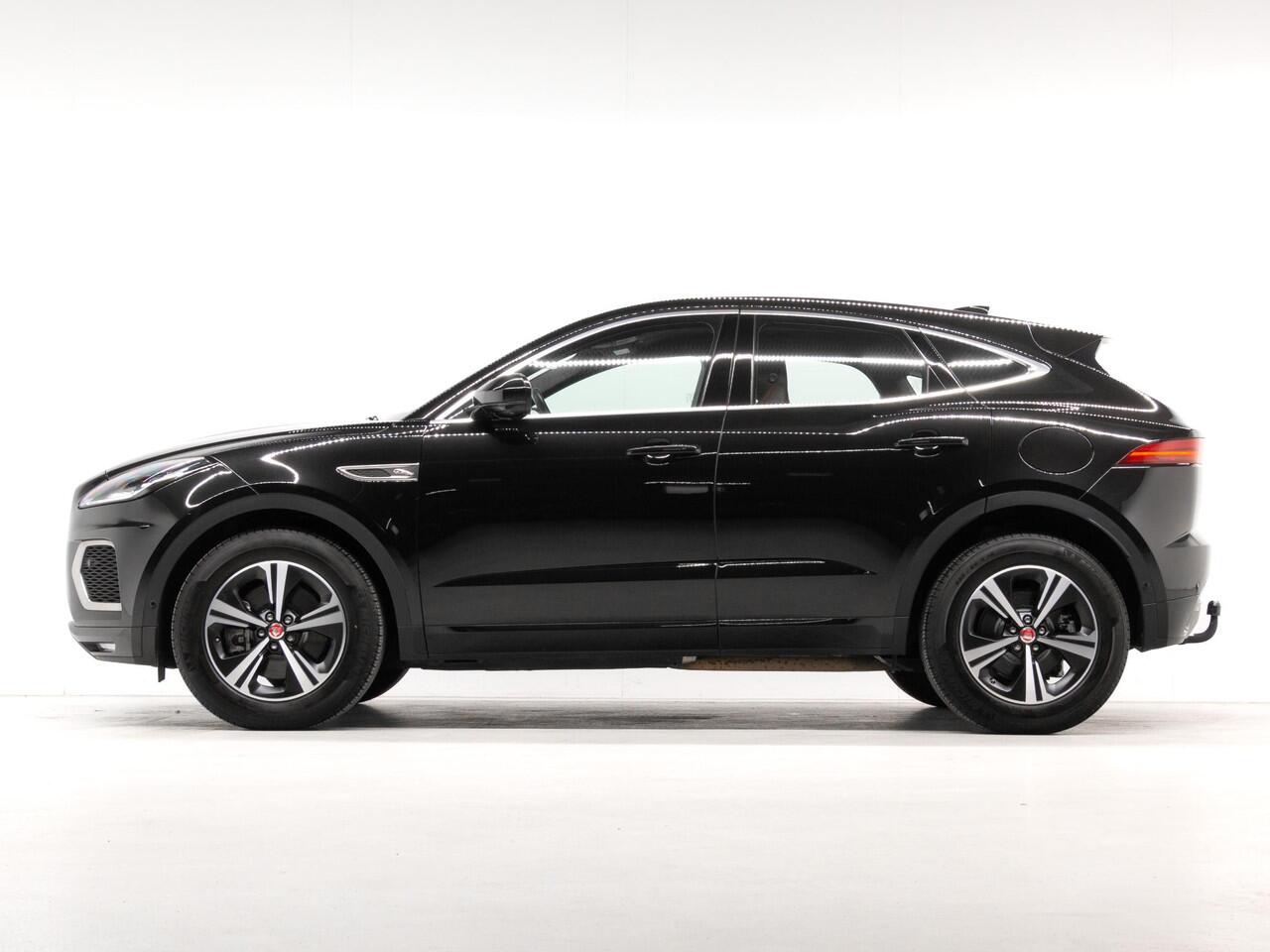 Jaguar E-Pace 1.5 P300e R-Dynamic SE Jaguar E-PACE 1.5 P300 R-Dynamic SE