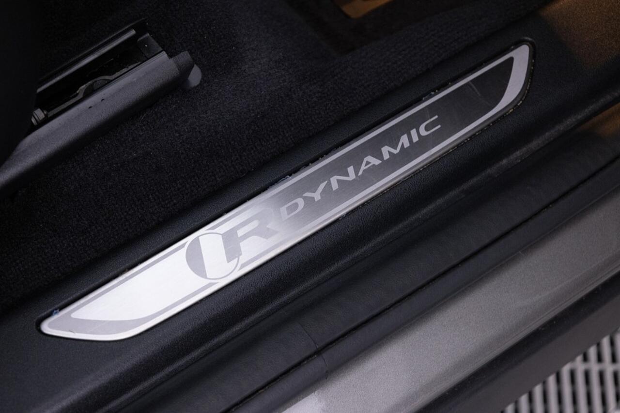 Jaguar E-Pace 1.5 P300e AWD R-Dynamic S | CARPLAY | Full LED | CAMERA | LEDER