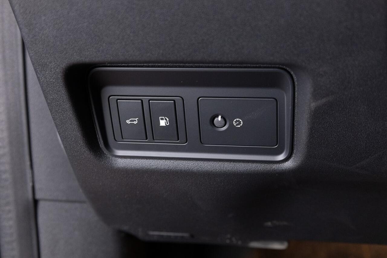 Jaguar E-Pace 1.5 P300e AWD R-Dynamic S | LEDER | EL. STOELEN | Full LED