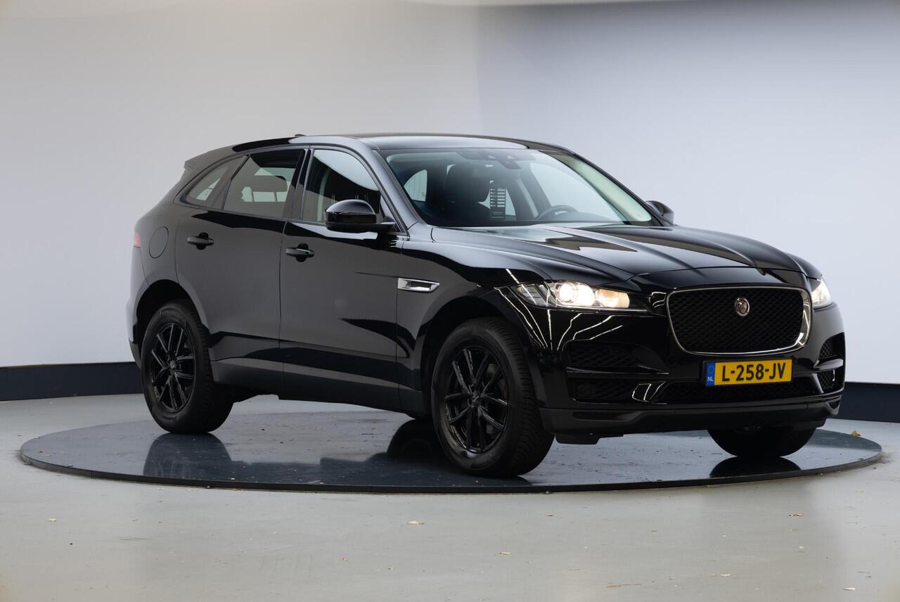 Jaguar F-PACE 2.0 Pure AWD 25t