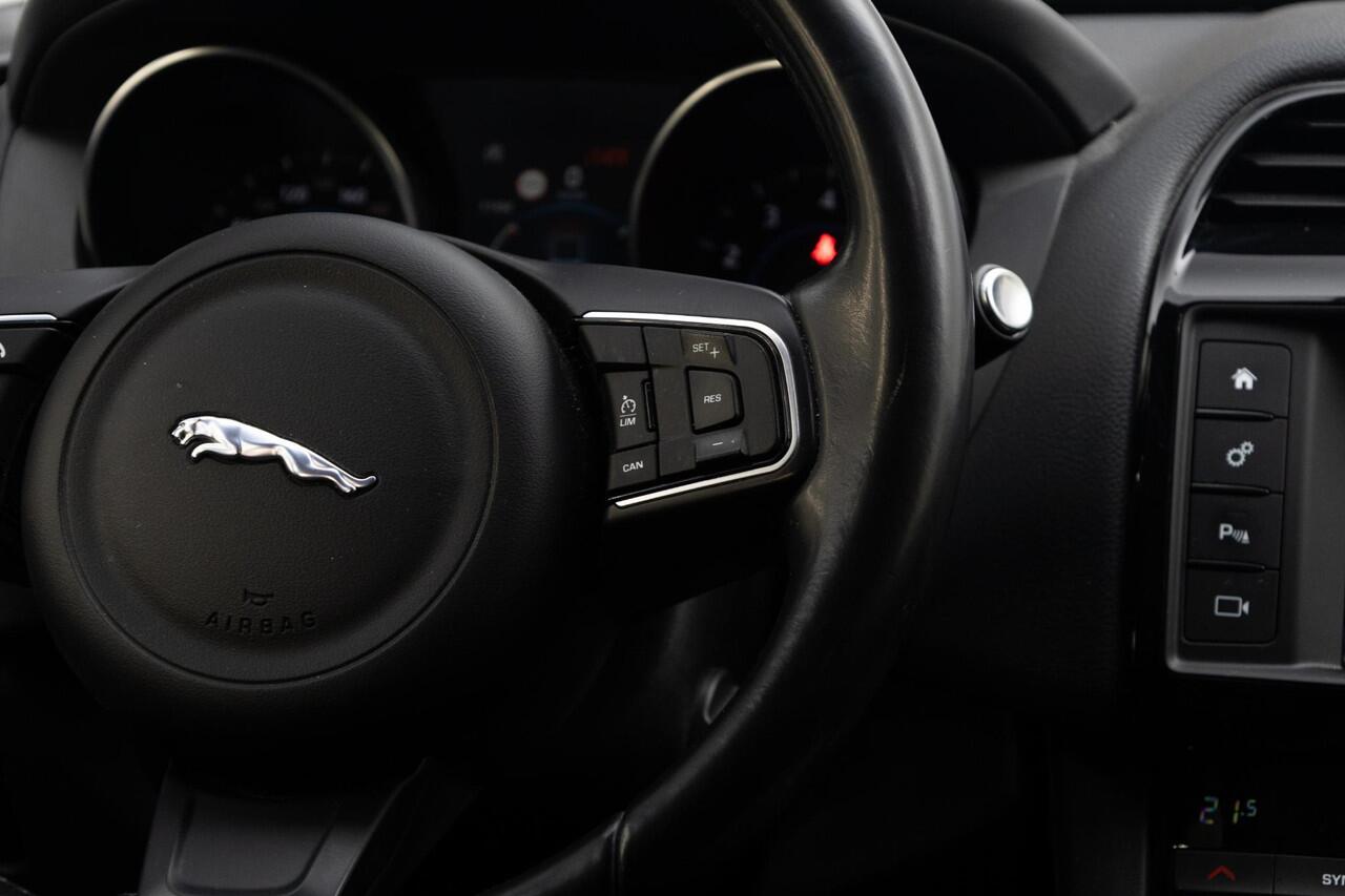 Jaguar F-PACE 2.0 Pure AWD 25t