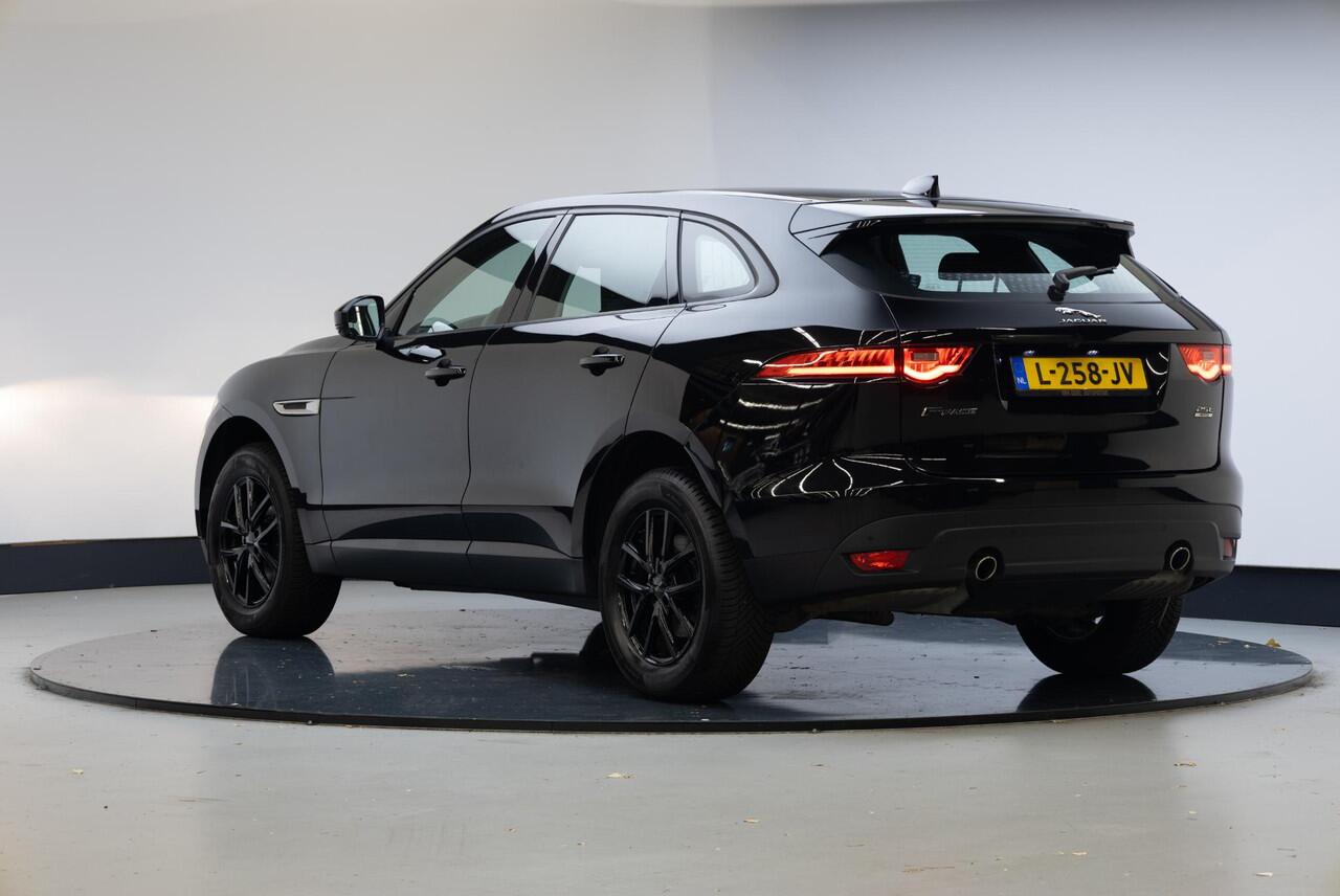 Jaguar F-PACE 2.0 Pure AWD 25t