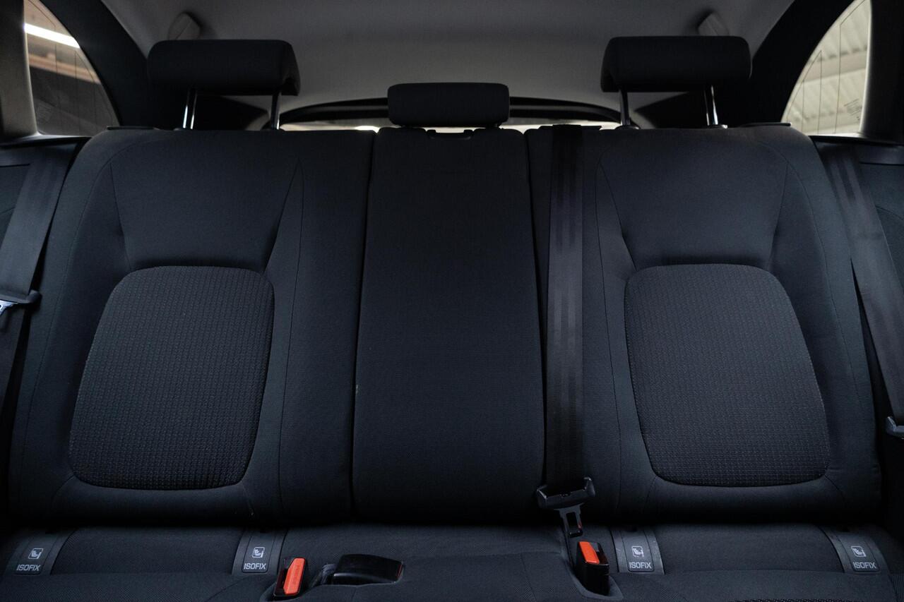 Jaguar F-PACE 2.0 Pure AWD 25t