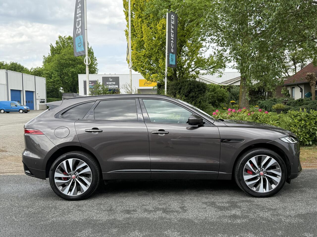 Jaguar F-PACE 2.0 P400e PHEV HSE R-Dynamic PanooMeridian