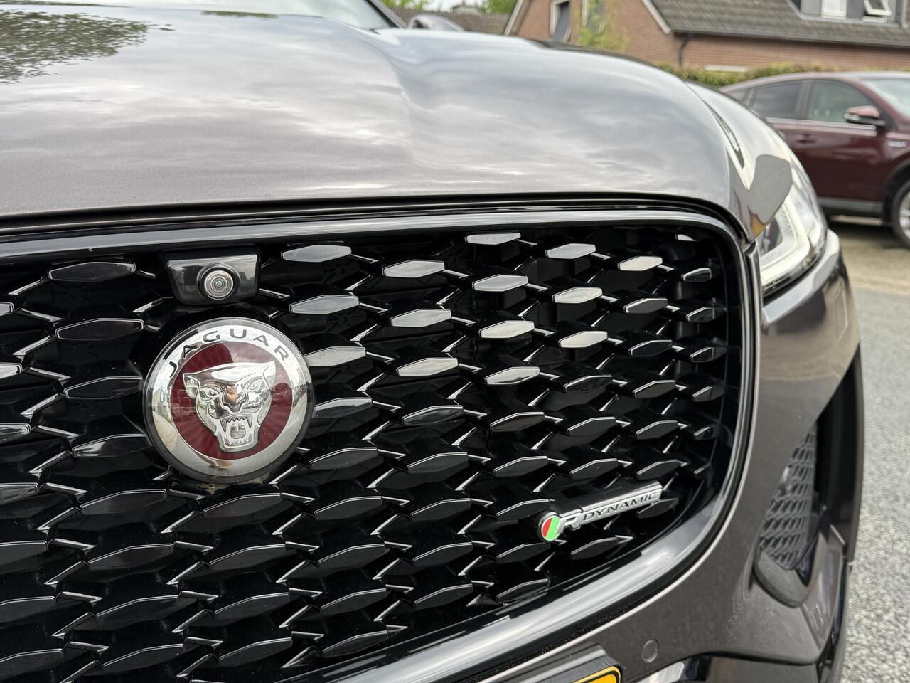 Jaguar F-PACE 2.0 P400e PHEV HSE R-Dynamic PanooMeridian