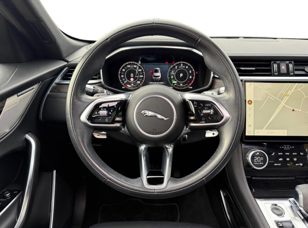 Jaguar F-PACE 2.0 P400e PHEV S I Panoramadak I Leder I Meridian
