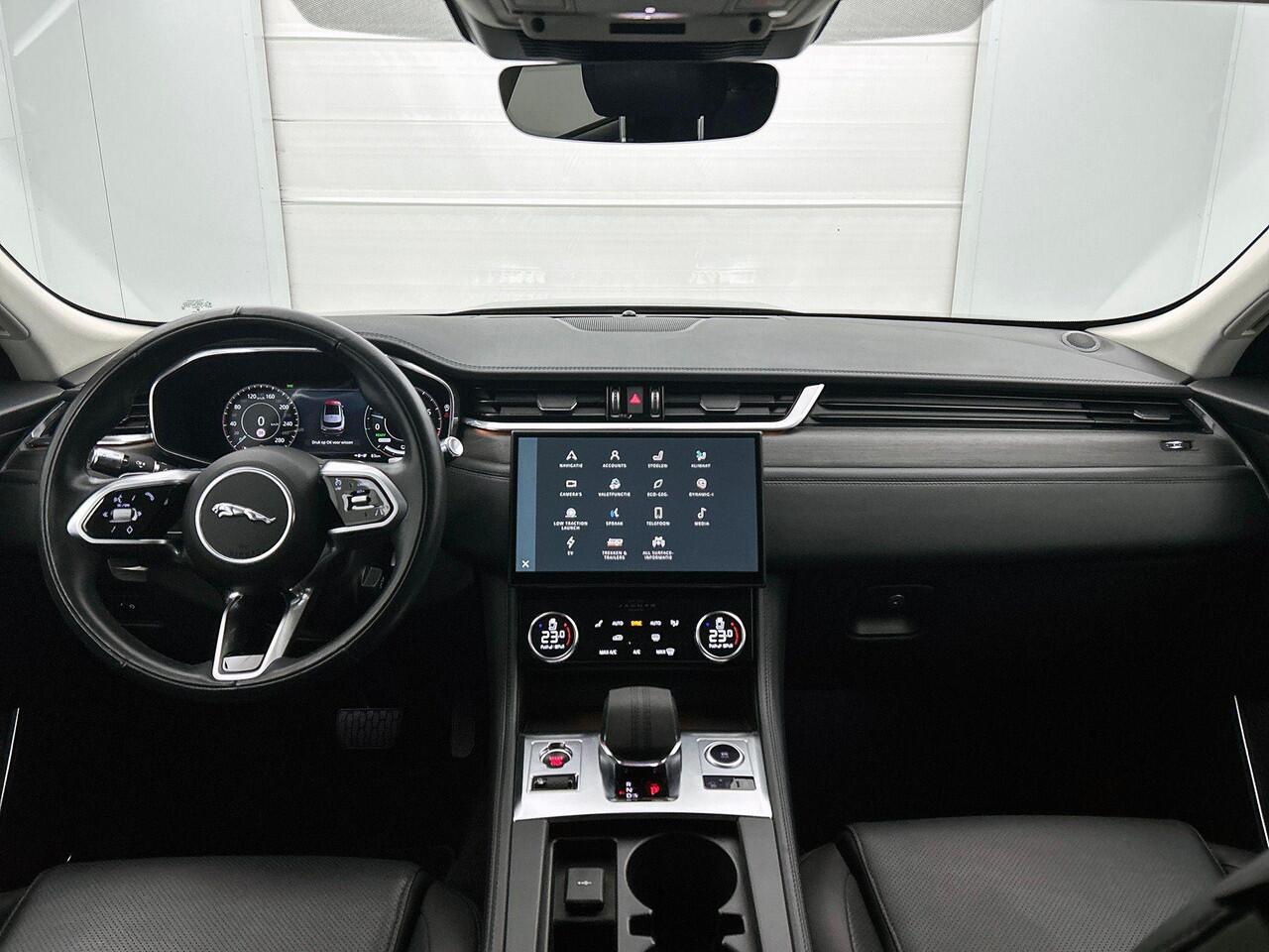 Jaguar F-PACE 2.0 P400e PHEV AWD 405PK 360° CAMERA | LEER | TREKHAAK