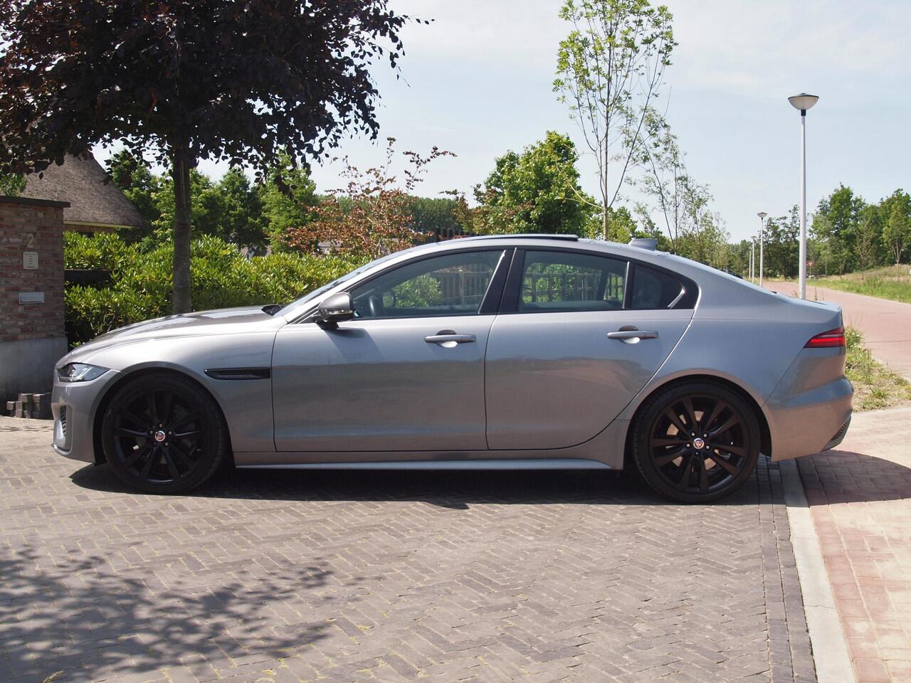 Jaguar XE 2.0 P250 HSE | R-Dynamic | Panoramadak | Camera | Apple Carplay | Cruise Control | Leer | Automaat |