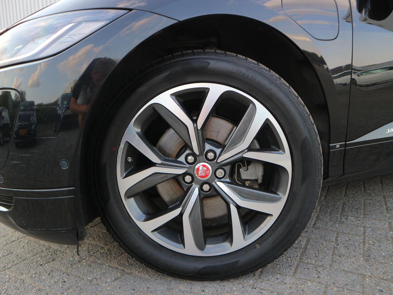 Jaguar i-Pace EV400 S 90 kWh Santorini Black | BTW Auto