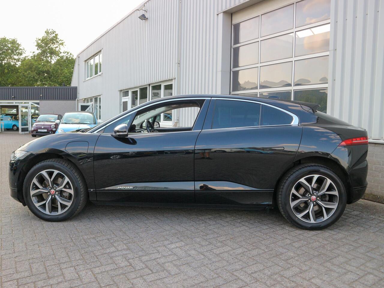 Jaguar i-Pace EV400 S 90 kWh Santorini Black | BTW Auto