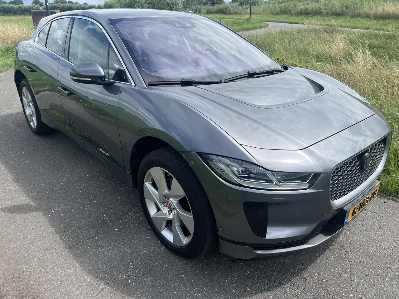 Jaguar i-Pace EV400 Business Edition SE 90 kWh 15600 ex btw