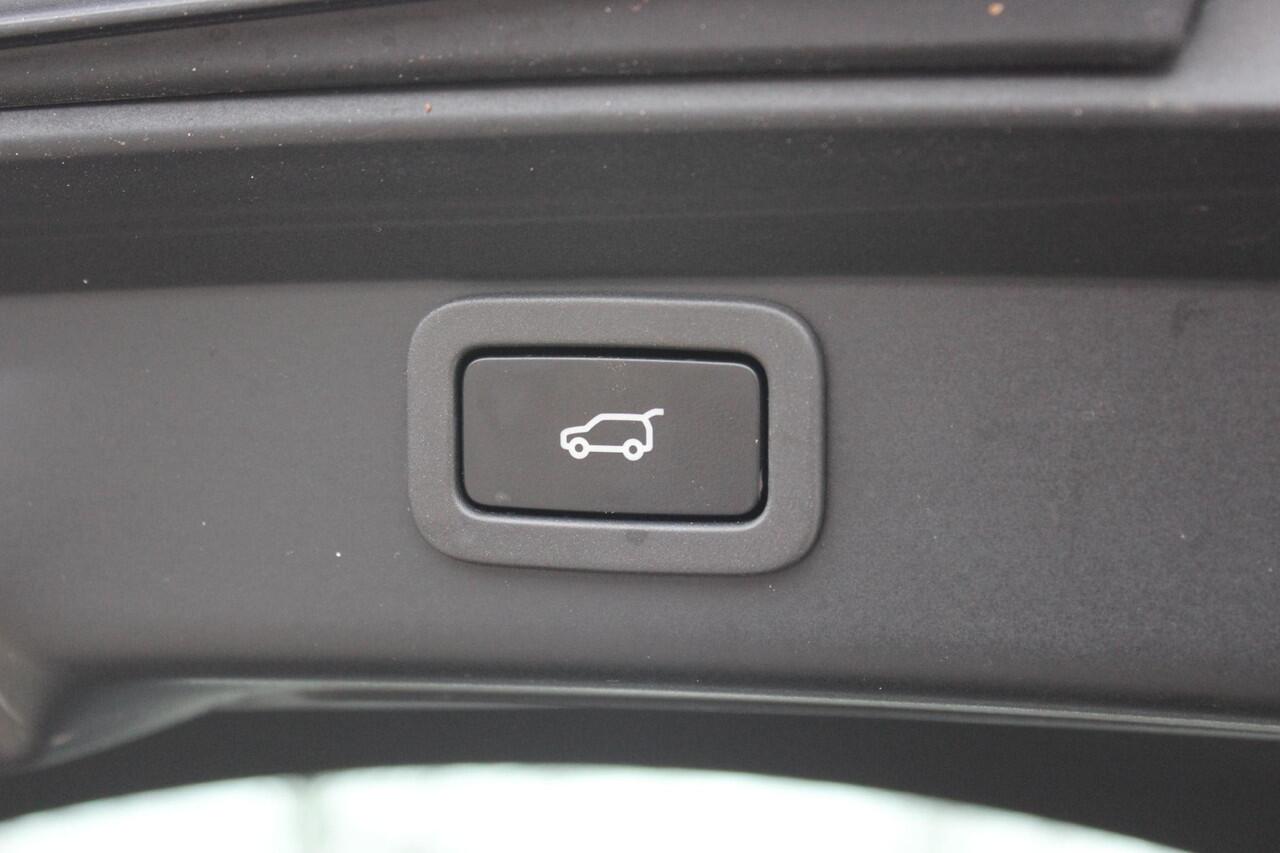 Jaguar i-Pace EV400 Business Edition SE 90 kWh Panoramadak!