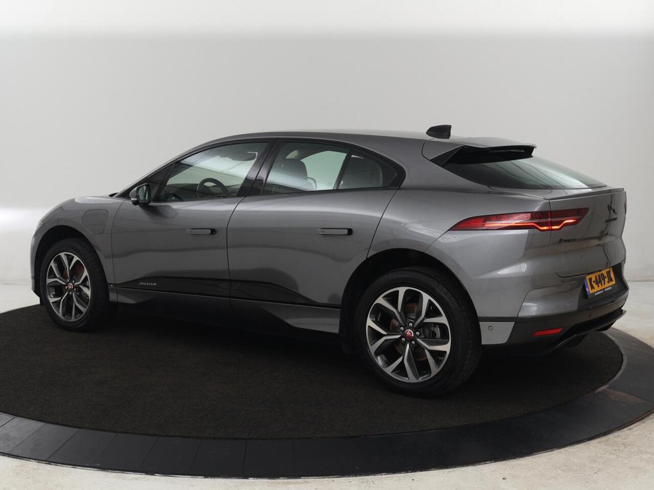Jaguar i-Pace EV320 S Business Pack 90kWh | SOH 91% | Stoelverwarming | 360 Camera | Meridian Surround | Carplay | Full LED | Navigatie | 20'' | Keyless | Digital Cockpit