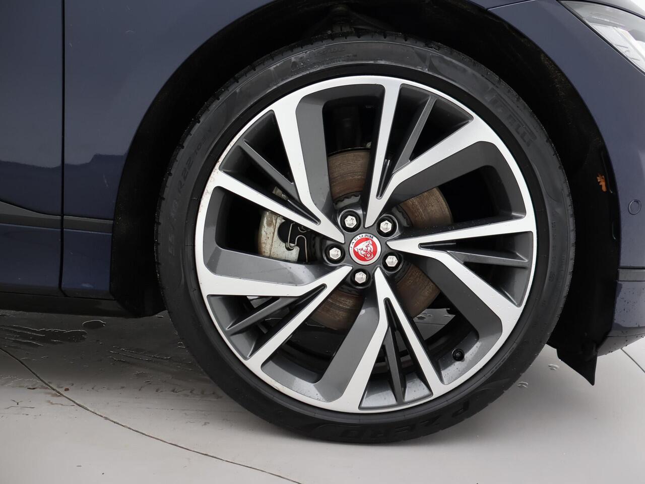 Jaguar i-Pace EV400 HSE 90 kWh *PORTOFINO BLUE* + 22 INCH | LUCHTVERING | PANORAMA | 360 CAMERA | STOELVENTILATIE