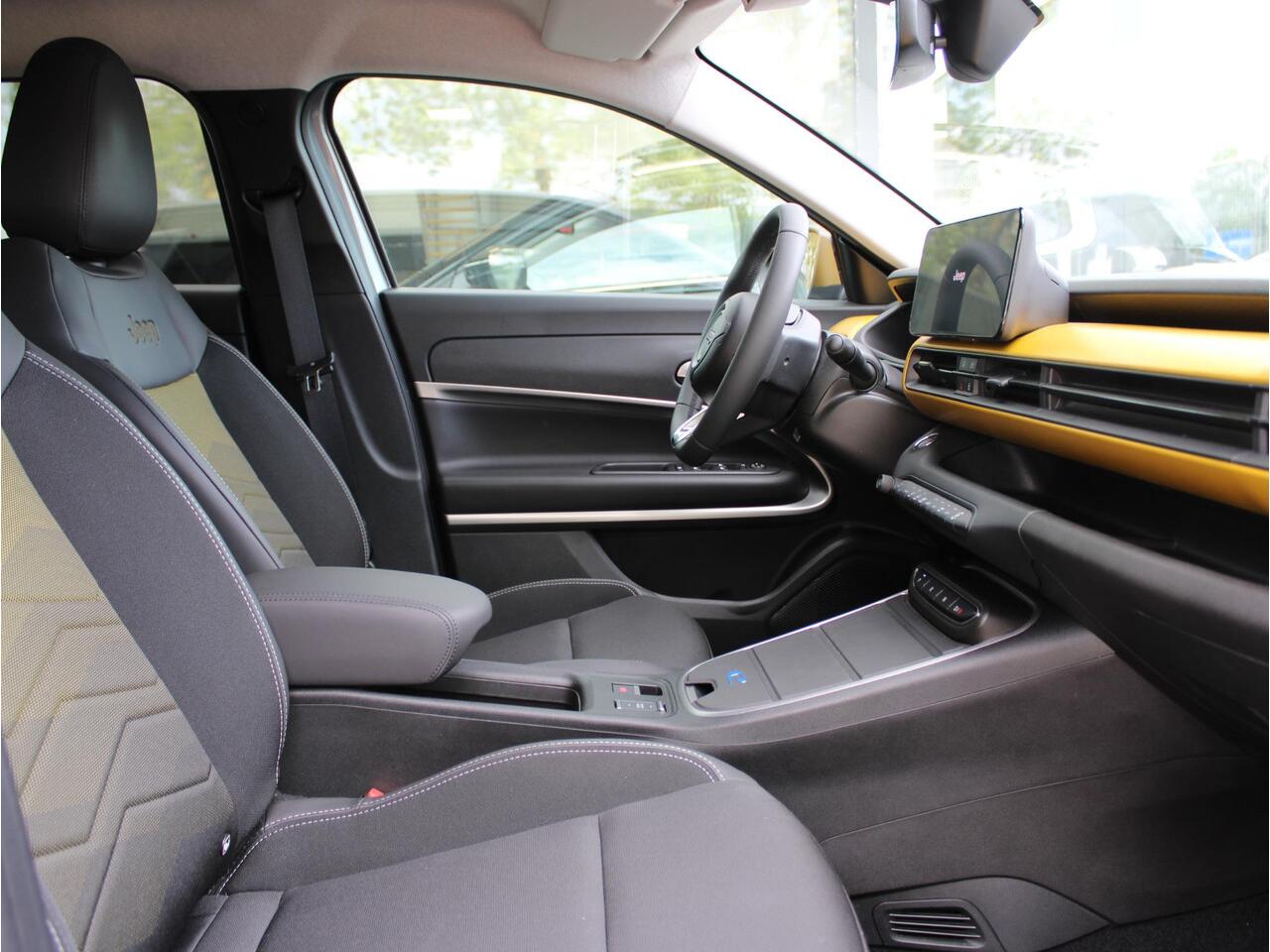 Jeep Avenger 1st Edition 54 kWh GRATIS WALLBOX | Navi / Camera / Climate